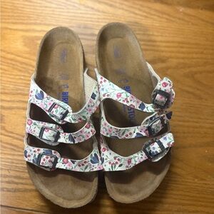 Birkenstock Kids Floral White Sandals